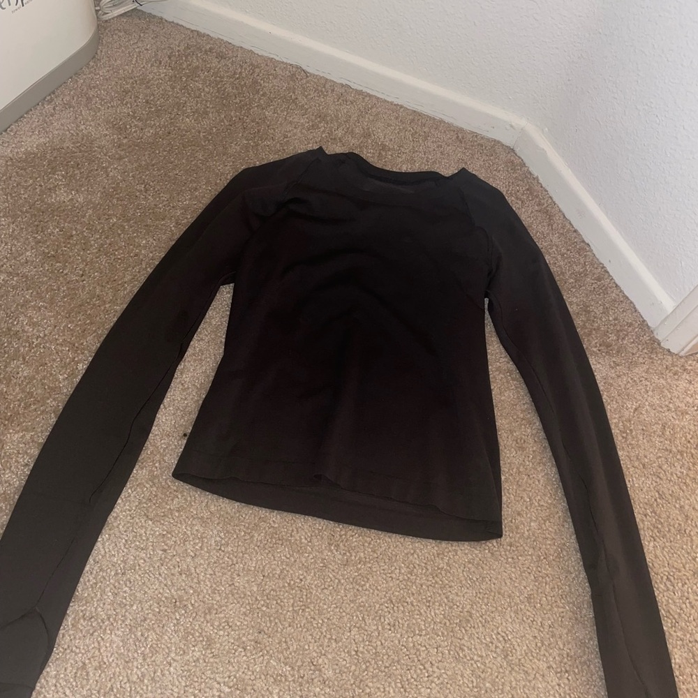 lulu lemon long sleeve with gloves